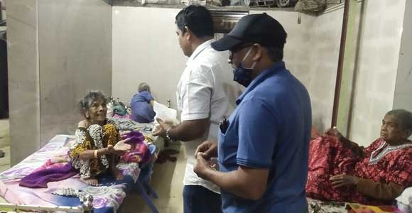 pramod-patil-caring for elders